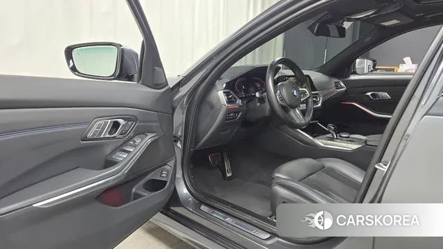 BMW 3 Series (G20) id 3686225 из Кореи 20