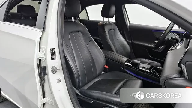 Mercedes-Benz A-Class W177 id 3640354 из Кореи 20