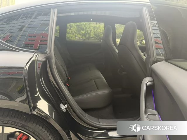 Weilai ET5 id 4027664 из Китая 17