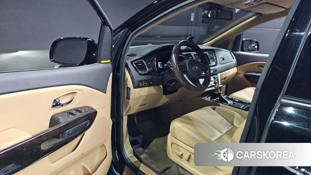 Kia The New Carnival id 3937076 из Кореи 20