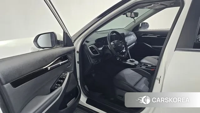 Kia The New Seltos id 3711310 из Кореи 21