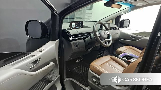 Hyundai Staria id 4382116 из Кореи 20
