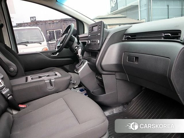 Hyundai Staria id 4726192 из Кореи 18