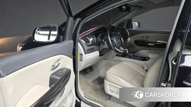 Kia The New Carnival id 4693707 из Кореи 33
