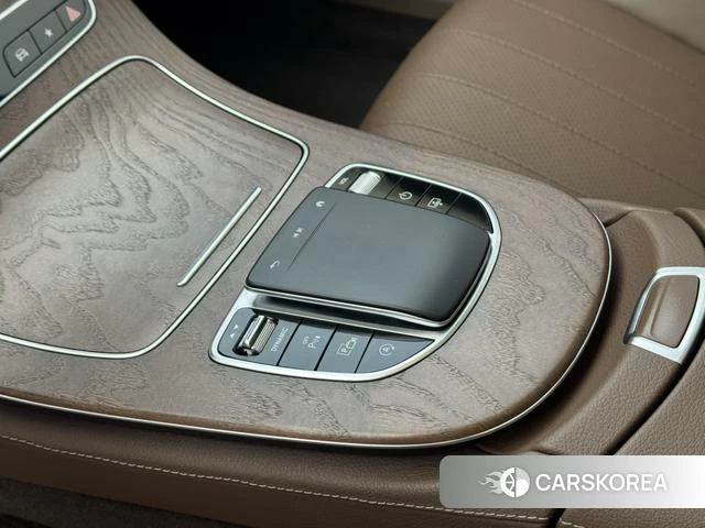 Mercedes-Benz E-class id 4260368 из Китая 19
