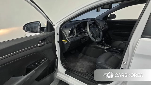 Hyundai Avante AD id 4188725 из Кореи 31