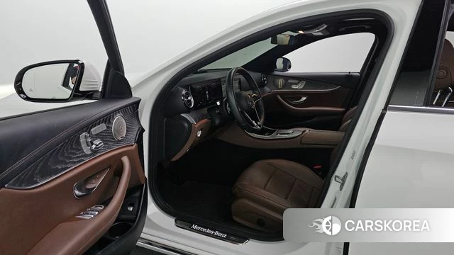 Mercedes-Benz E-Class W213 id 4711282 из Кореи 20
