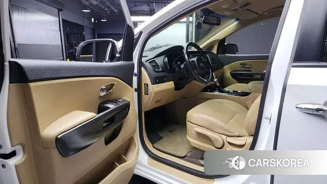 Kia The New Carnival id 3013370 из Кореи 20