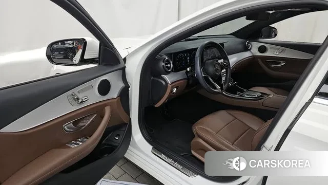 Mercedes-Benz E-Class W213 id 3033306 из Кореи 20