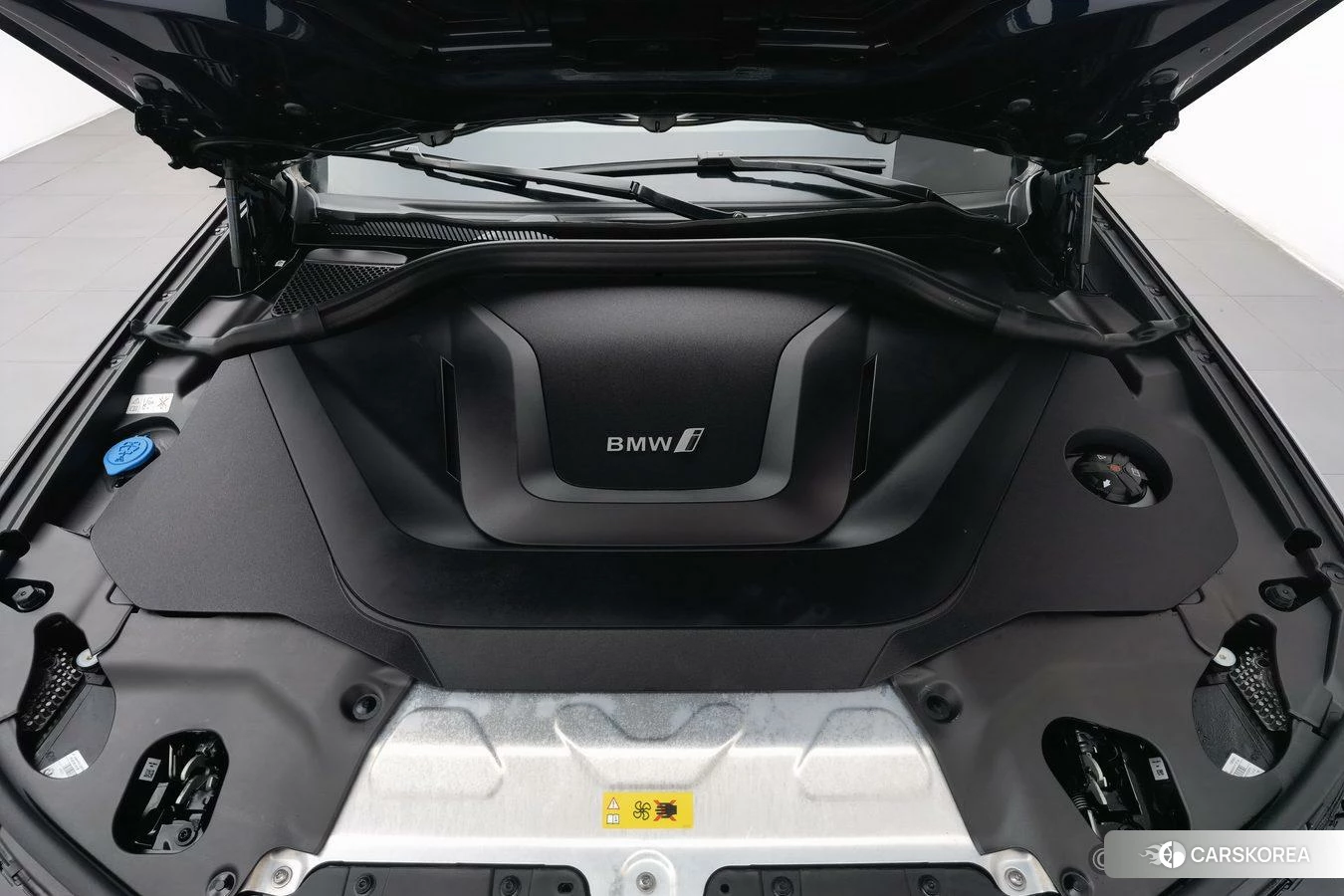 BMW iX3 id 4513913 из Китая 24