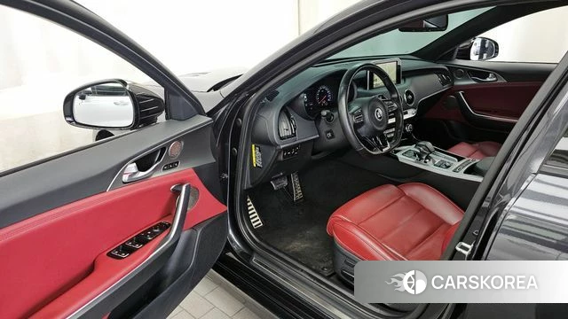 Kia Stinger id 3886389 из Кореи 20