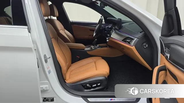 BMW 5 Series (G30) id 2964200 из Кореи 20