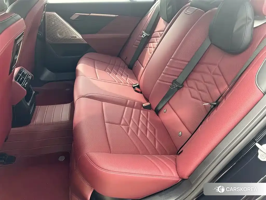 BMW 5 series id 4629123 из Китая 15