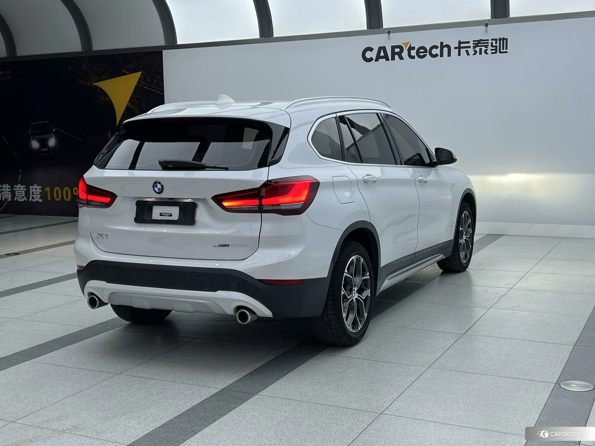 BMW X1 id 4406021 из Китая 24