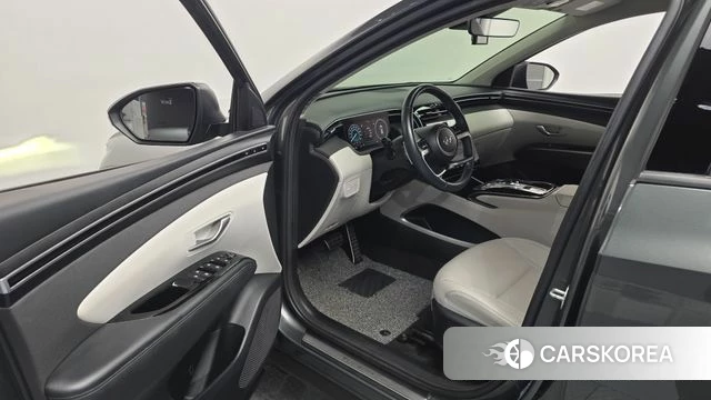 Hyundai Tucson (NX4) id 4608977 из Кореи 37