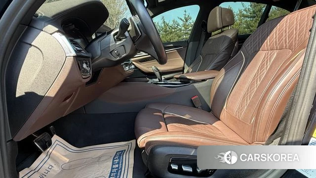 BMW 5 Series (G30) id 3832399 из Кореи 20