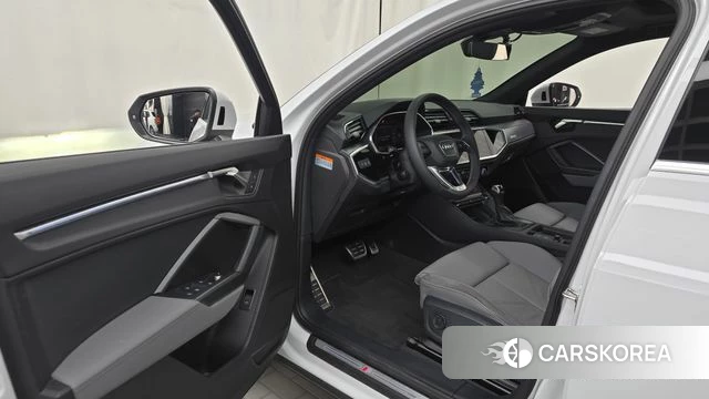 Audi Q3 (F3) id 4935744 из Кореи 32