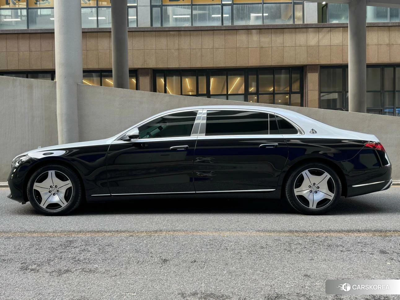 Mercedes-Benz Maybach S-class id 4440339 из Китая 18