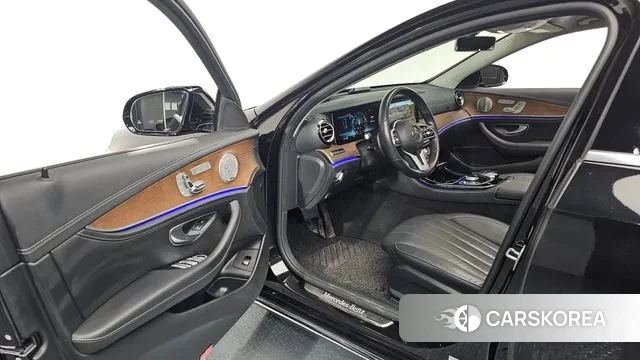 Mercedes-Benz E-Class W213 id 3504502 из Кореи 20