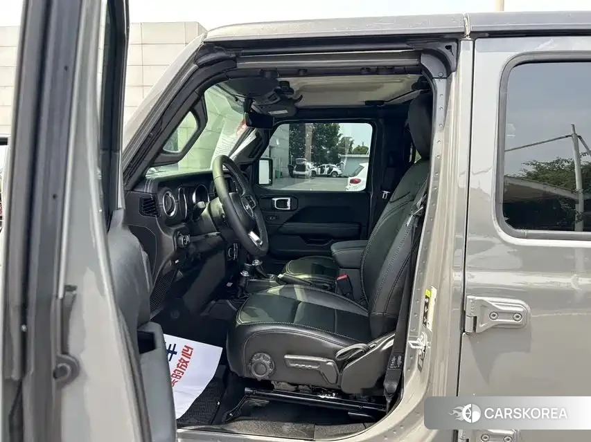 Jeep Gladiator id 4539246 из Китая 14