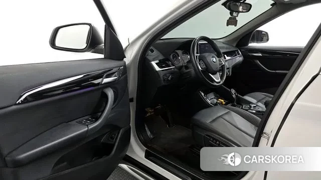 BMW X1 (F48) id 3550841 из Кореи 20