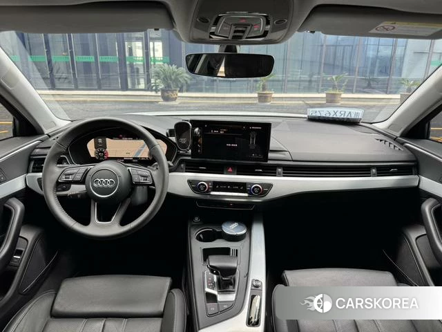 Audi A4L id 4299801 из Китая 18