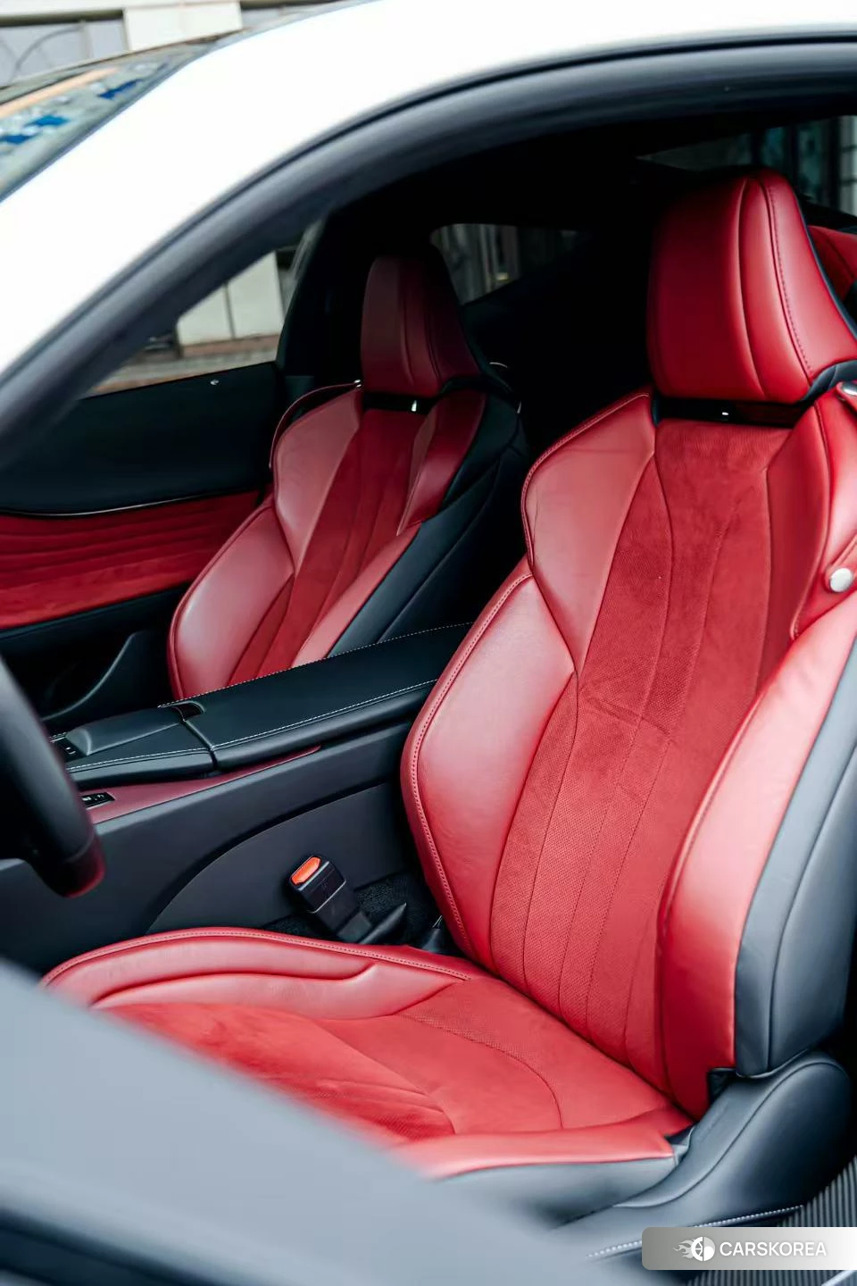 Lexus LC id 4440485 из Китая 25