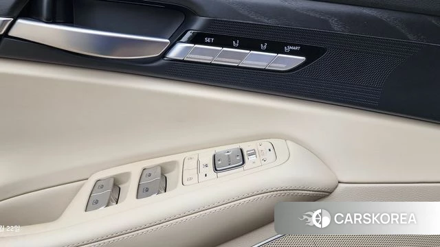Genesis G90 id 4187797 из Кореи 14