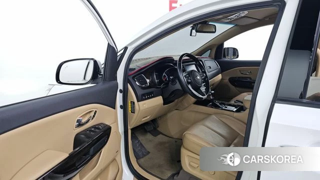 Kia The New Carnival id 4755117 из Кореи 20