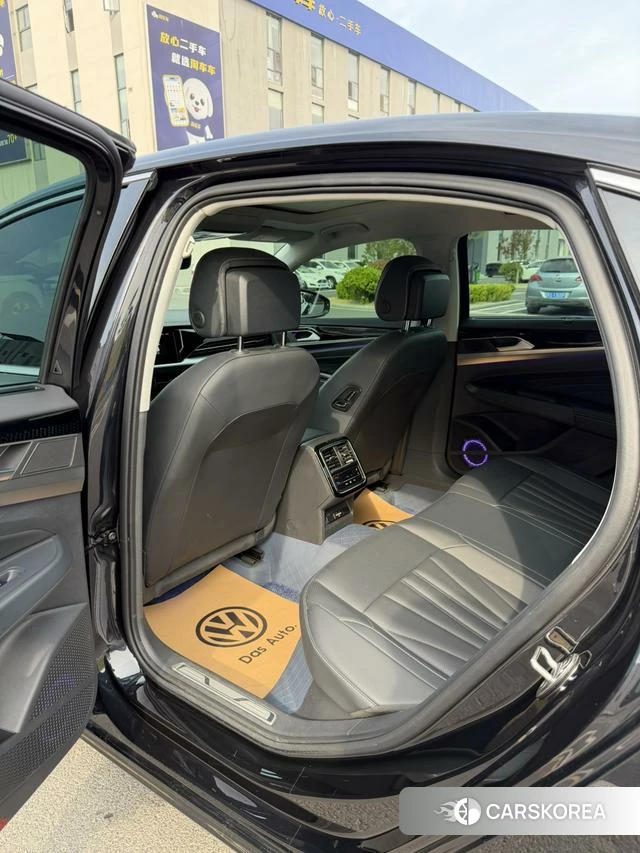 Volkswagen Passat id 3857838 из Китая 11