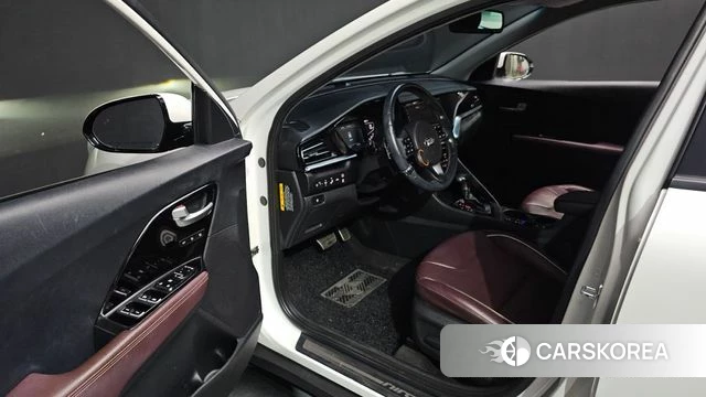 Kia The New Niro id 4224932 из Кореи 32