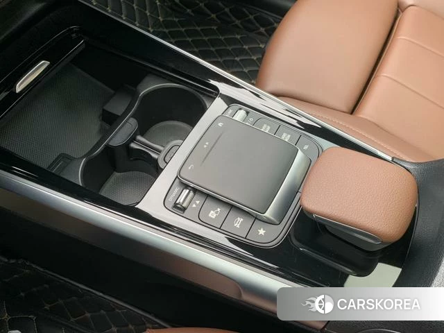 Mercedes-Benz GLB id 4353692 из Китая 33