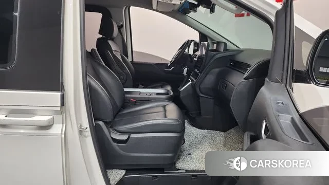 Hyundai Staria id 3654346 из Кореи 20