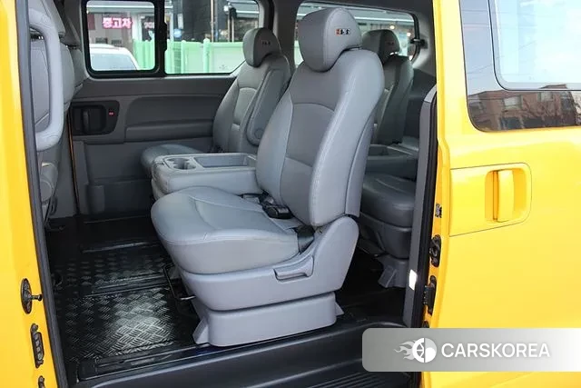 Hyundai The New Grand Starex id 3319761 из Кореи 18