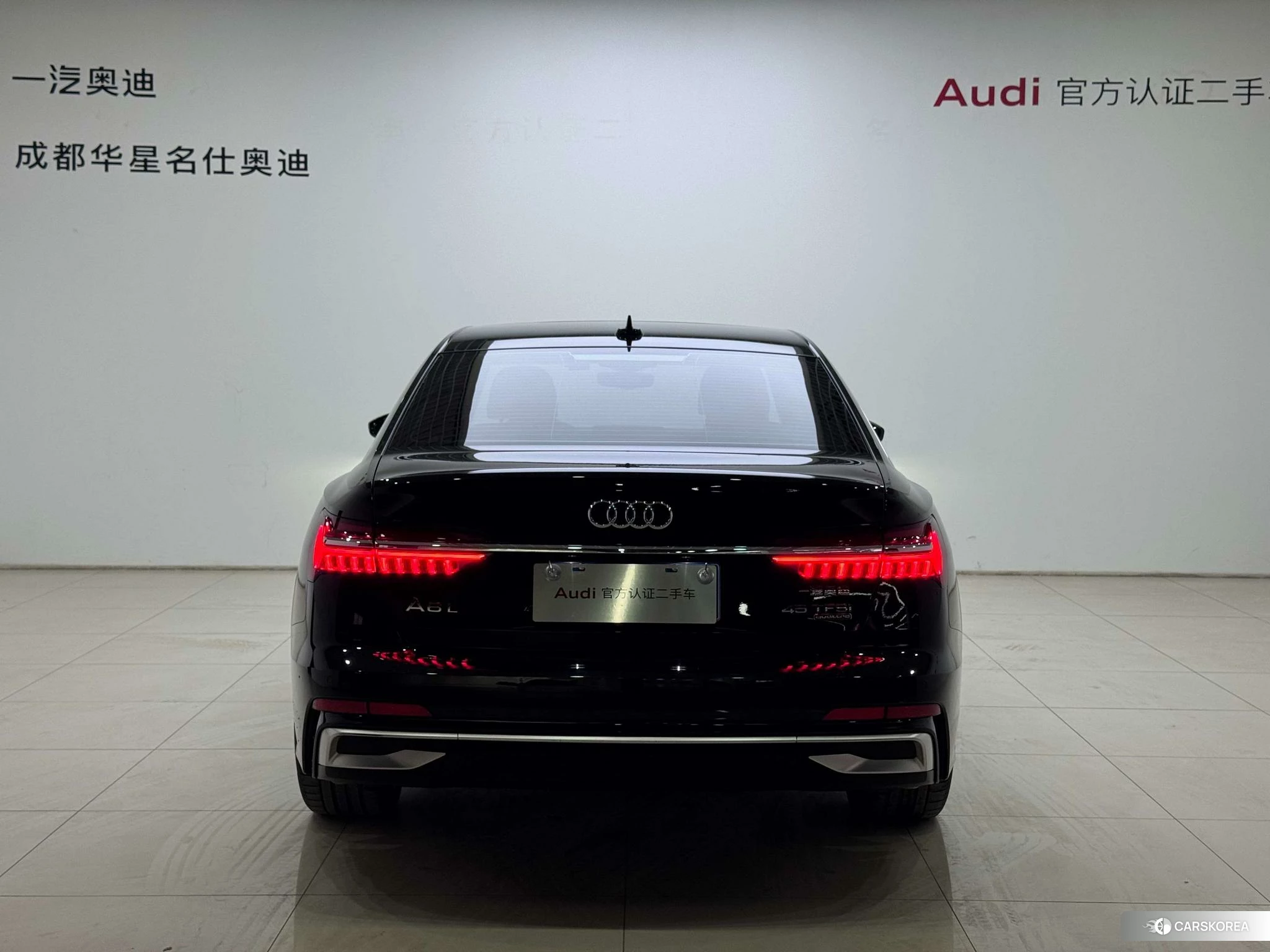 Audi A6L id 4440615 из Китая 17