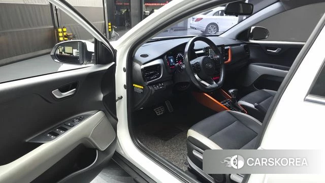 Kia Stonic id 3845075 из Кореи 20