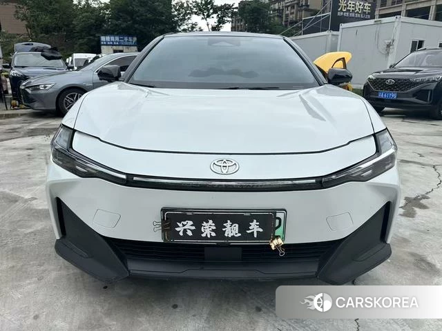 Toyota bZ3 id 4342057 из Китая 21