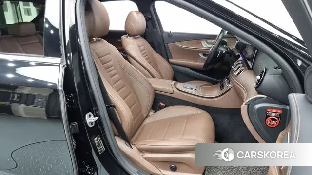 Mercedes-Benz E-Class W213 id 3384987 из Кореи 20