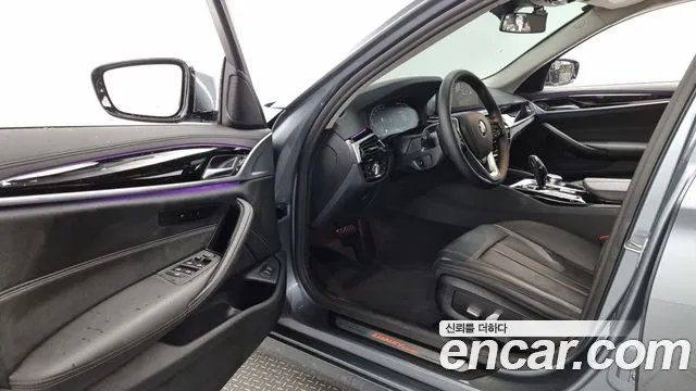 BMW 5 Series (G30) id 2844514 из Кореи 20