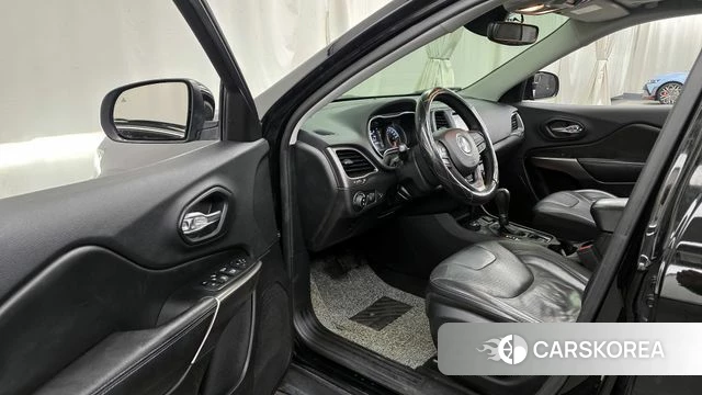 Jeep Cherokee (KL) id 3853392 из Кореи 20