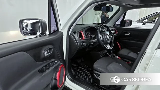 Jeep Renegade id 3351054 из Кореи 20