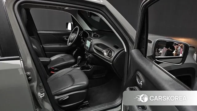 Jeep Renegade id 3333784 из Кореи 20