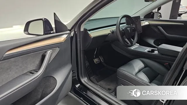 Tesla Model Y id 3347416 из Кореи 20