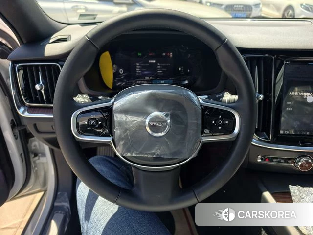 Volvo V60 id 4221854 из Китая 24