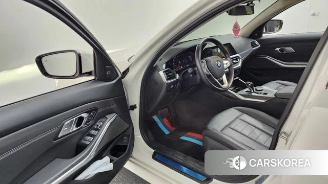 BMW 3 Series (G20) id 4324719 из Кореи 34