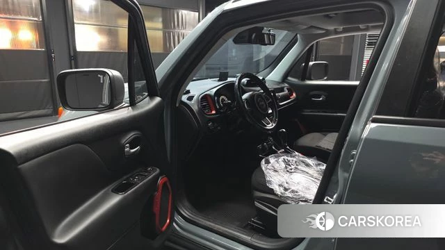 Jeep Renegade id 4873547 из Кореи 20