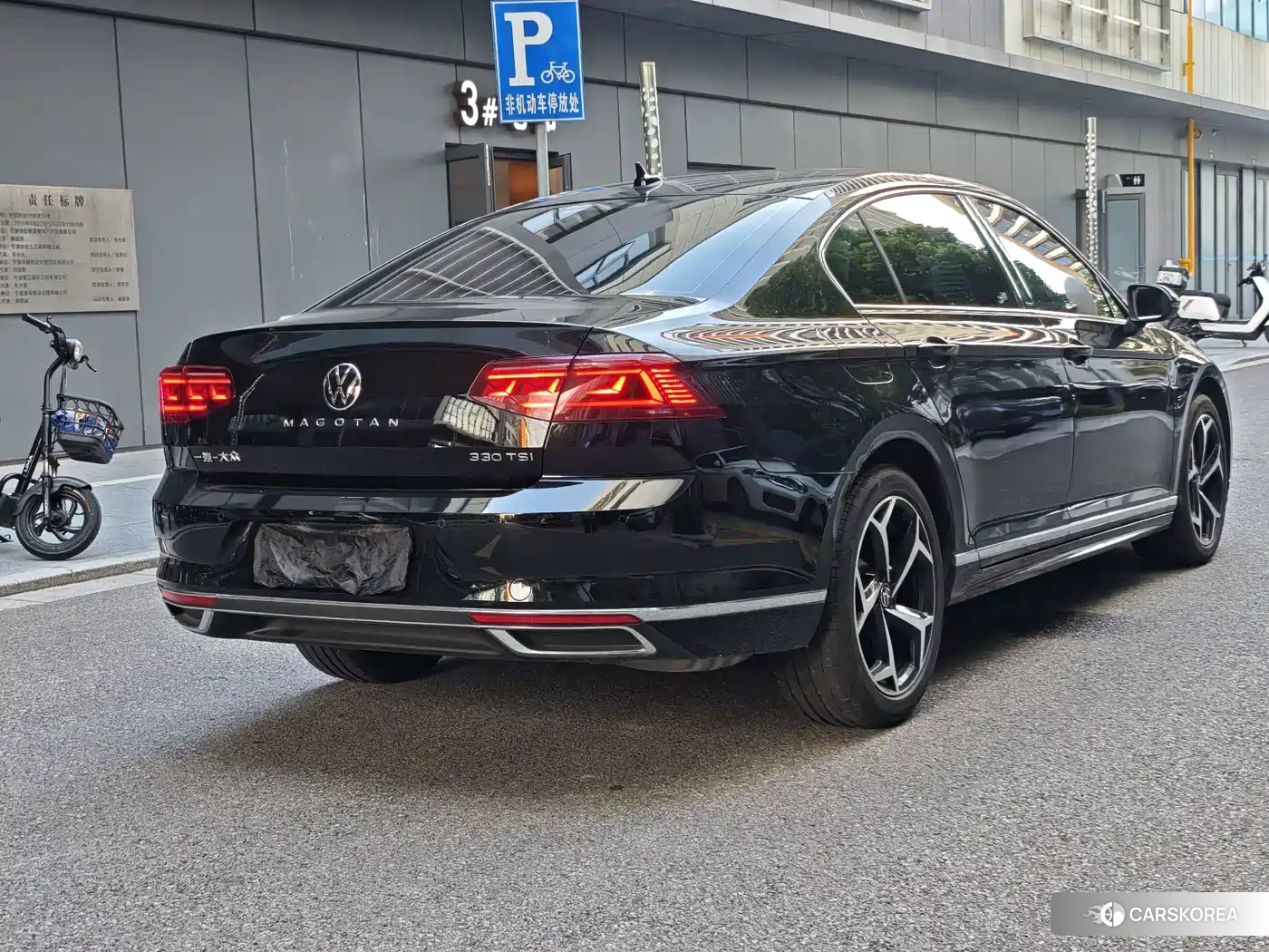 Volkswagen Magotan id 4680643 из Китая 18