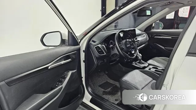 Kia Seltos id 3043483 из Кореи 20