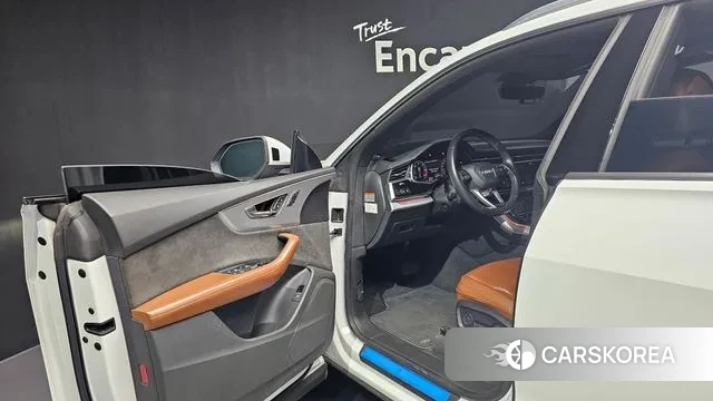 Audi Q8 (4M) id 3023578 из Кореи 20