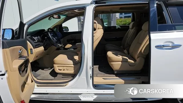 Kia The New Carnival id 2971389 из Кореи 20